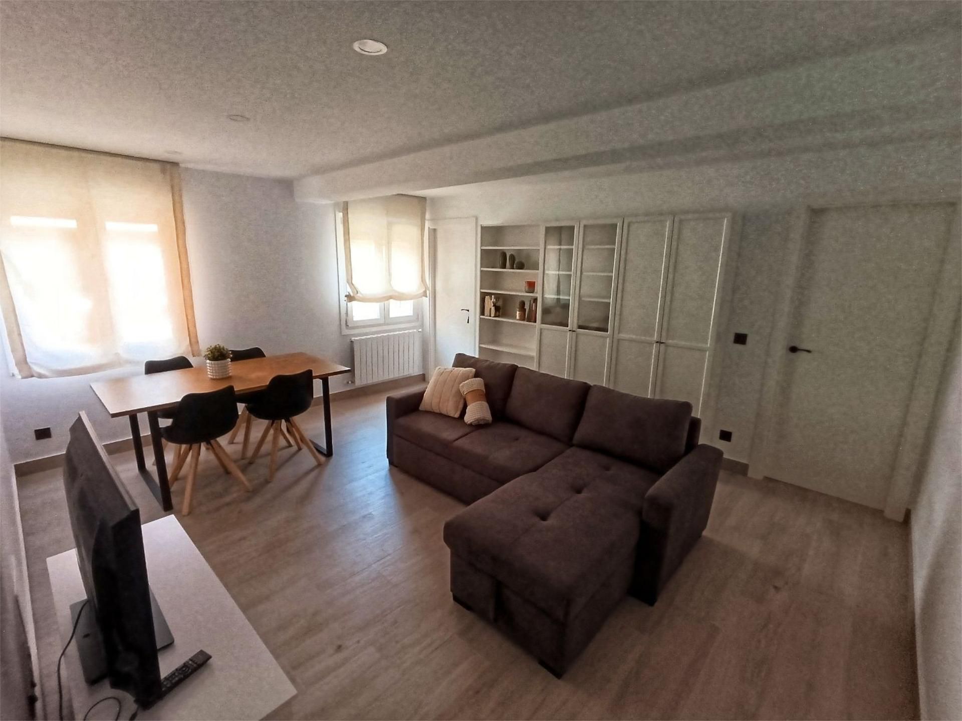 Sala d'estar de Pis de lloguer en Santander amb Calefacció i Moblat