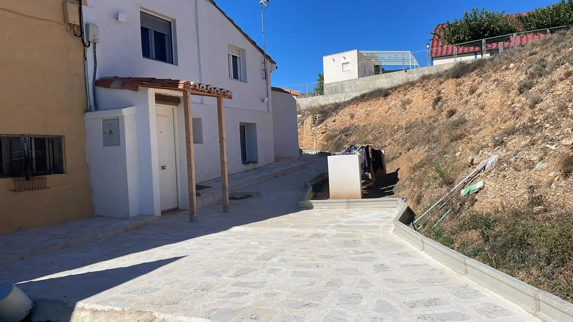 Vista exterior de Casa o chalet en venta en Villastar con Calefacción, Jardín privado y Balcón