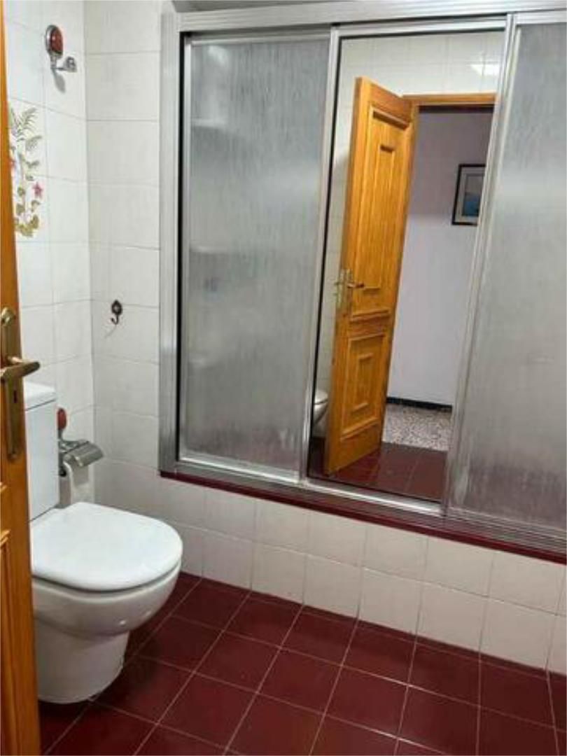 Bathroom of Flat to rent in Arucas