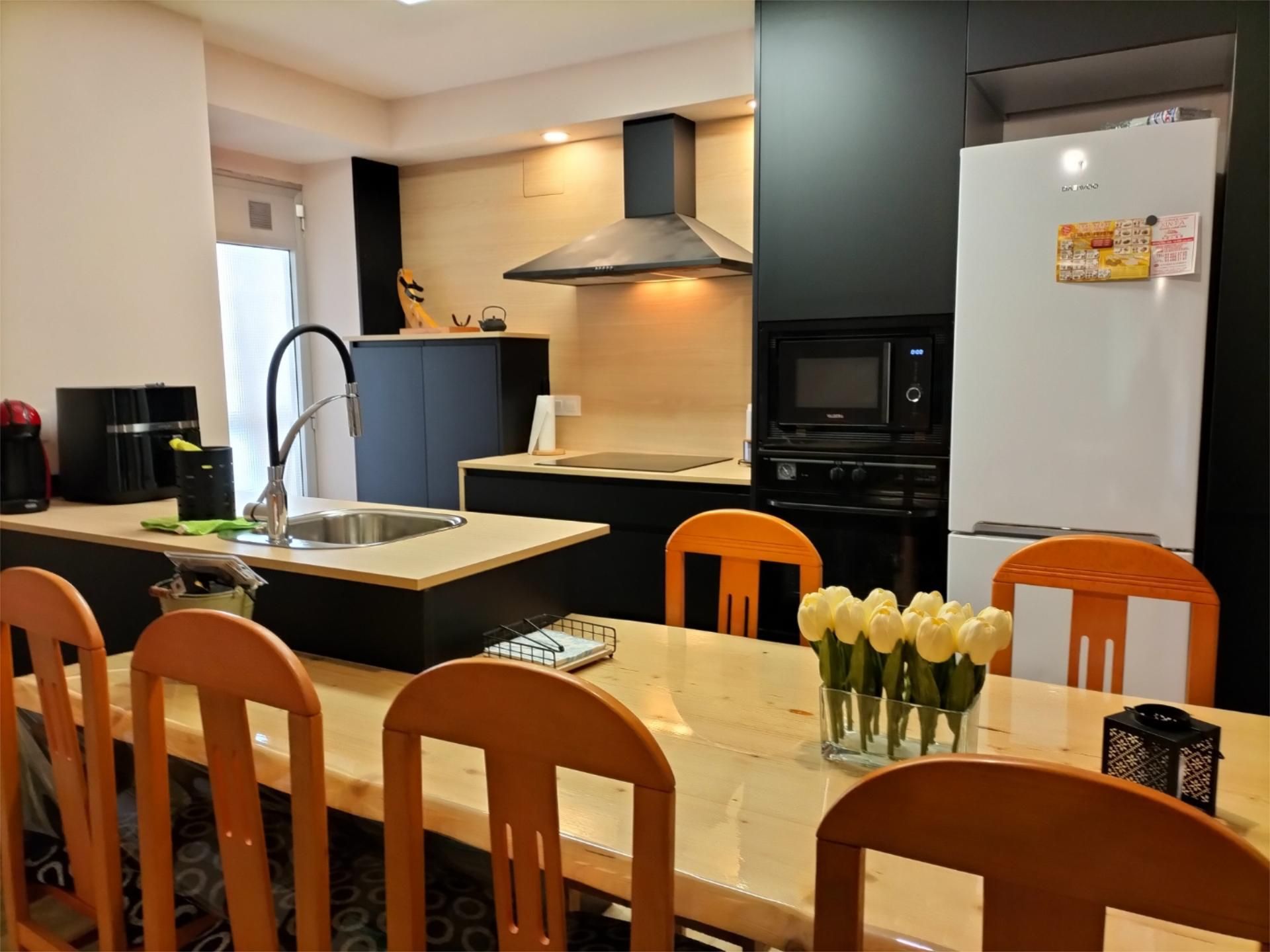 Kitchen of Flat for sale in Fuenlabrada  with Air Conditioner, Heating and Private garden