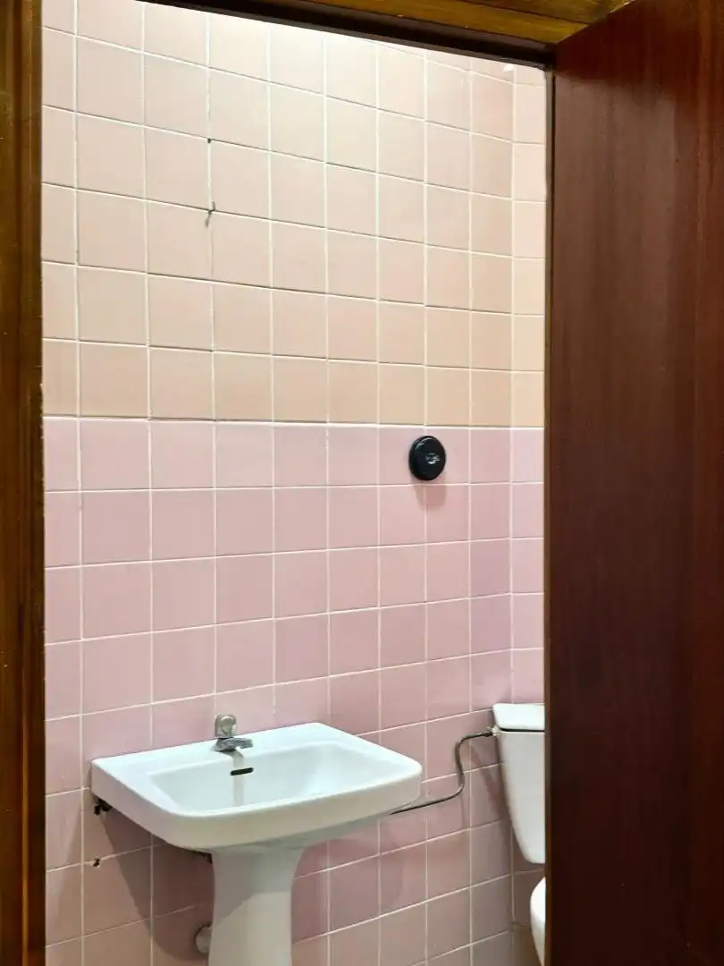 Bathroom of Flat for sale in Puente Genil  with Terrace and Washing machine