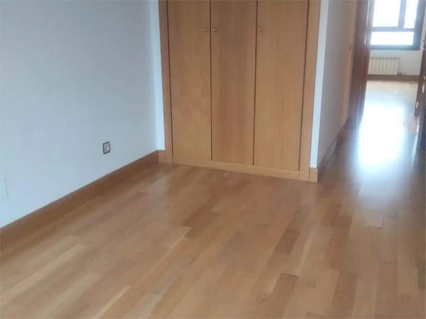 Piso en venta en Paseo de Zorrilla, 155, La Rubia Habitación de Piso en venta en Valladolid con Calefacción, Jardín privado y Parquet