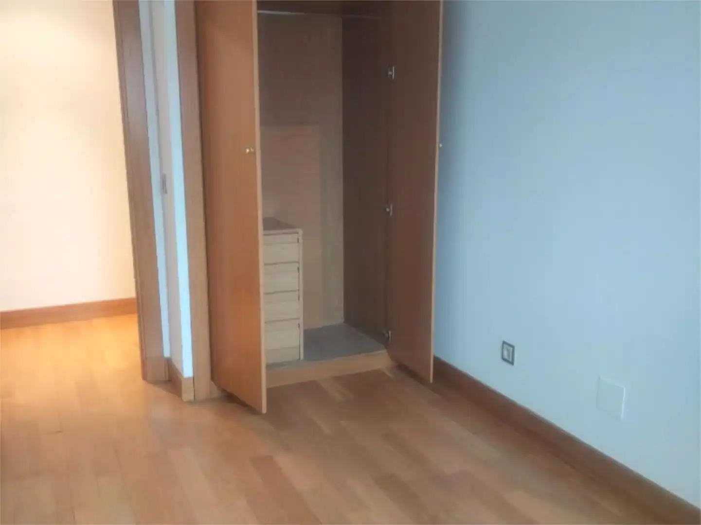Piso en venta en Paseo de Zorrilla, 155, La Rubia Habitación de Piso en venta en Valladolid con Calefacción, Jardín privado y Parquet