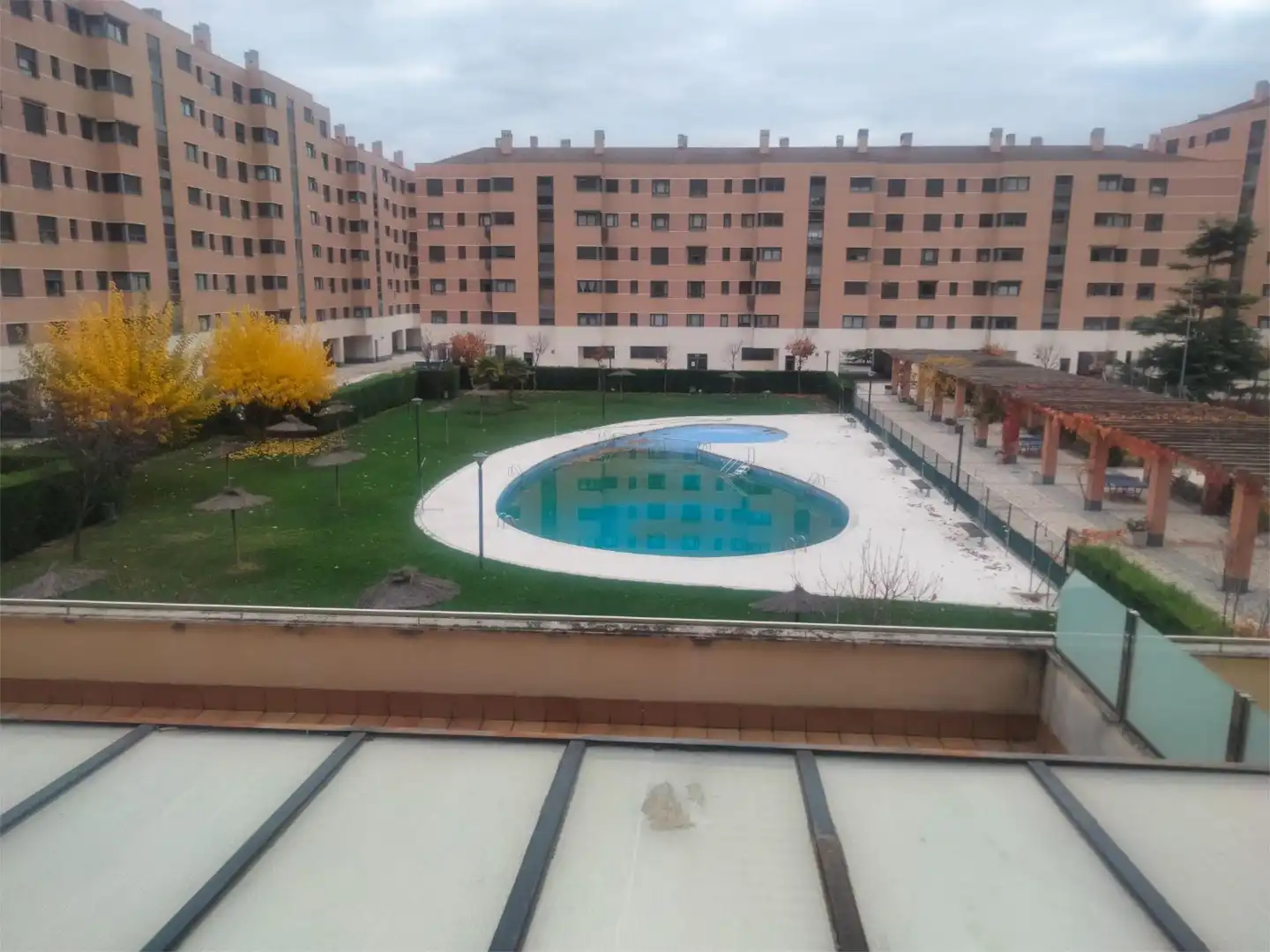 Piso en venta en Paseo de Zorrilla, 155, La Rubia Piscina de Piso en venta en Valladolid con Calefacción, Jardín privado y Parquet