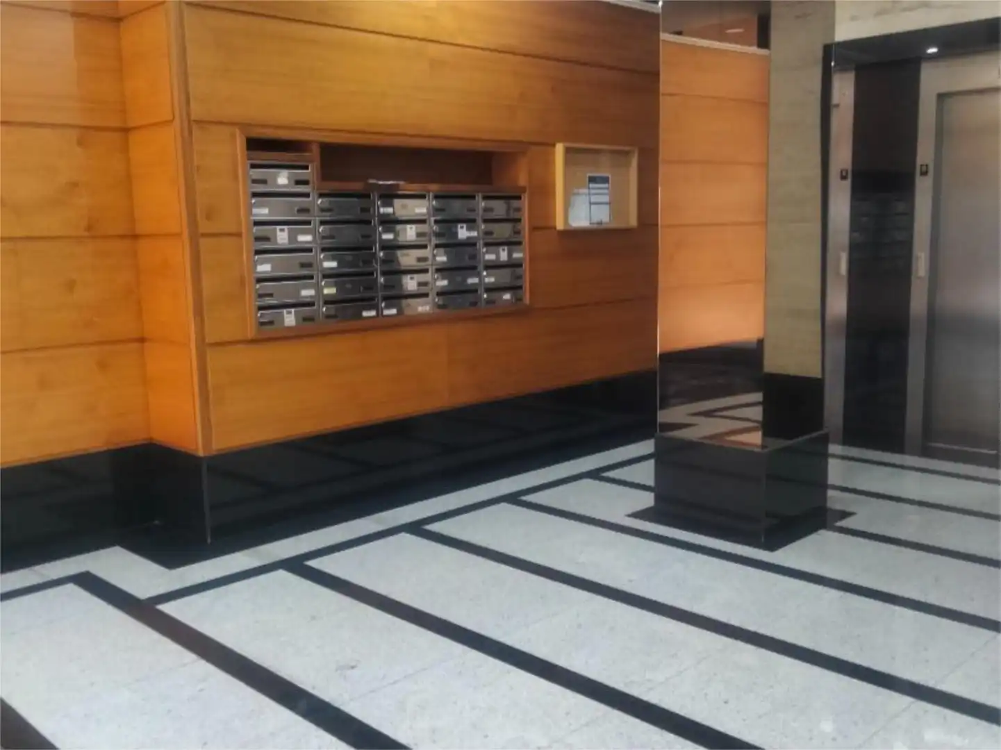Piso en venta en Paseo de Zorrilla, 155, La Rubia Piso en venta en Valladolid con Calefacción, Jardín privado y Parquet