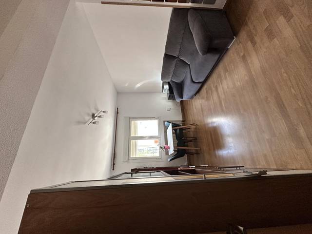 Piso en Venta en Calle de Vélez Rubio, 189 en Apóstol Santiago