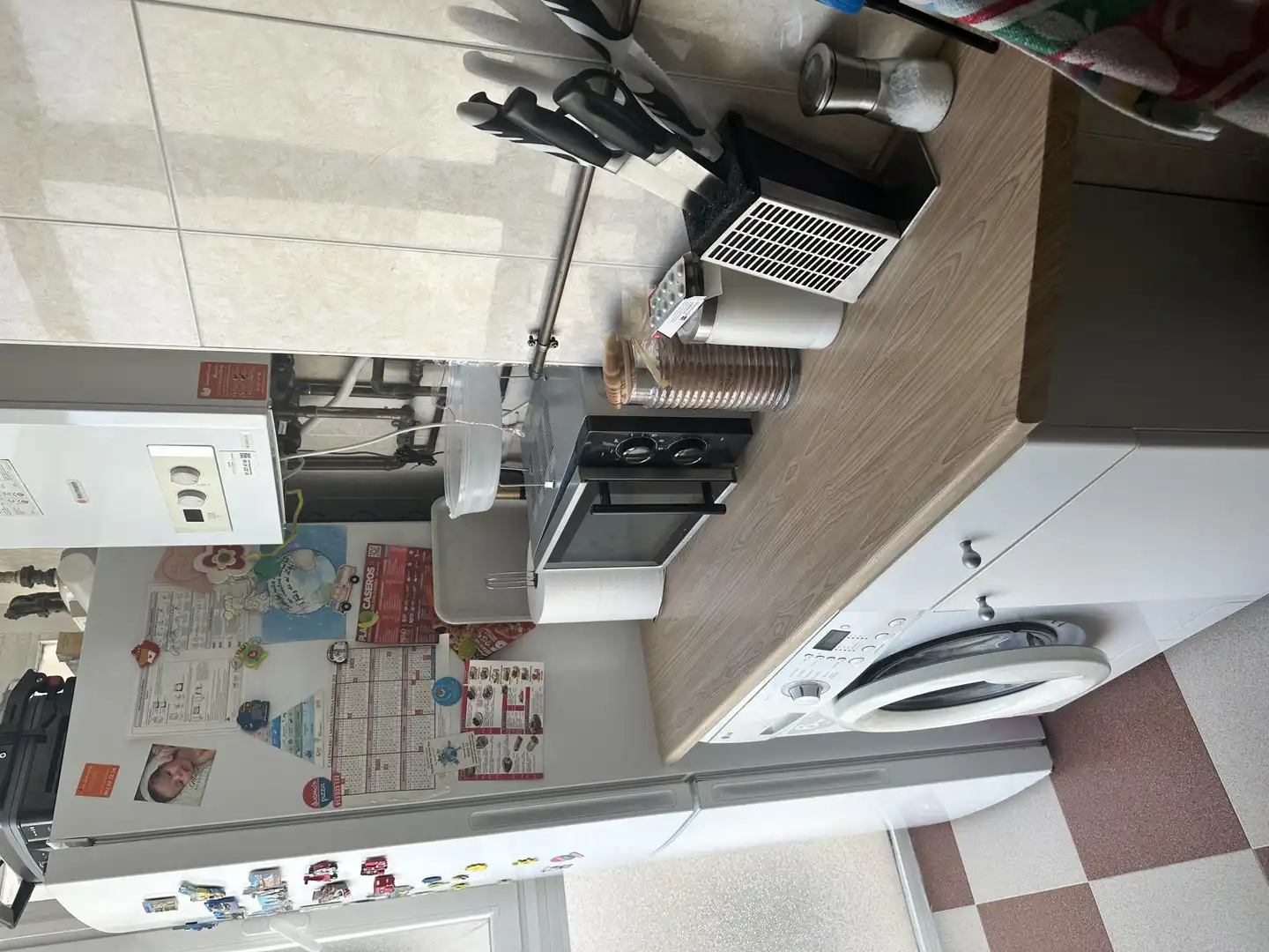 Piso en venta en Calle de Vélez Rubio, 189, Apóstol Santiago Cocina de Piso en venta en Madrid con Calefacción, Parquet y Amueblado