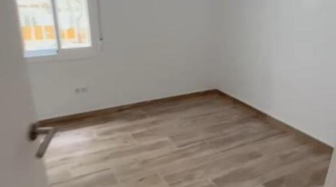 Photo 3 of Flat to rent in Calle Eduardo Carvajal, 37a, Carranque - Haza Cuevas, Málaga