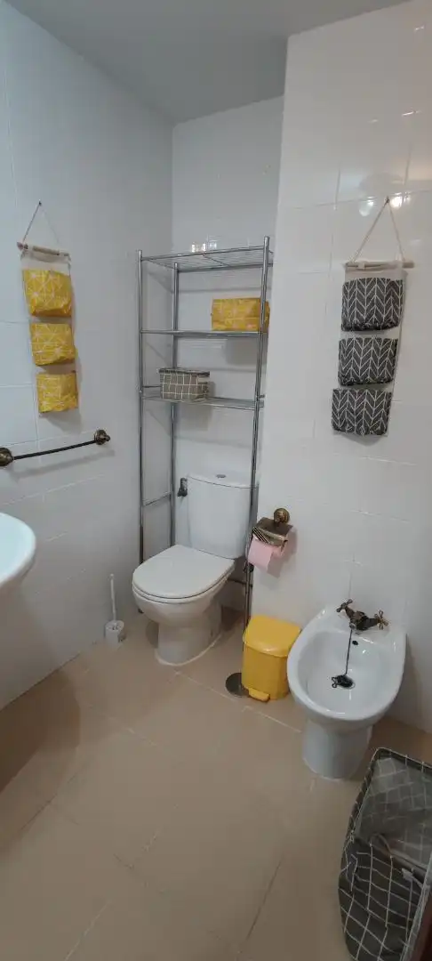 Baño de Piso en venta en Lucena con Aire acondicionado, Calefacción y Trastero