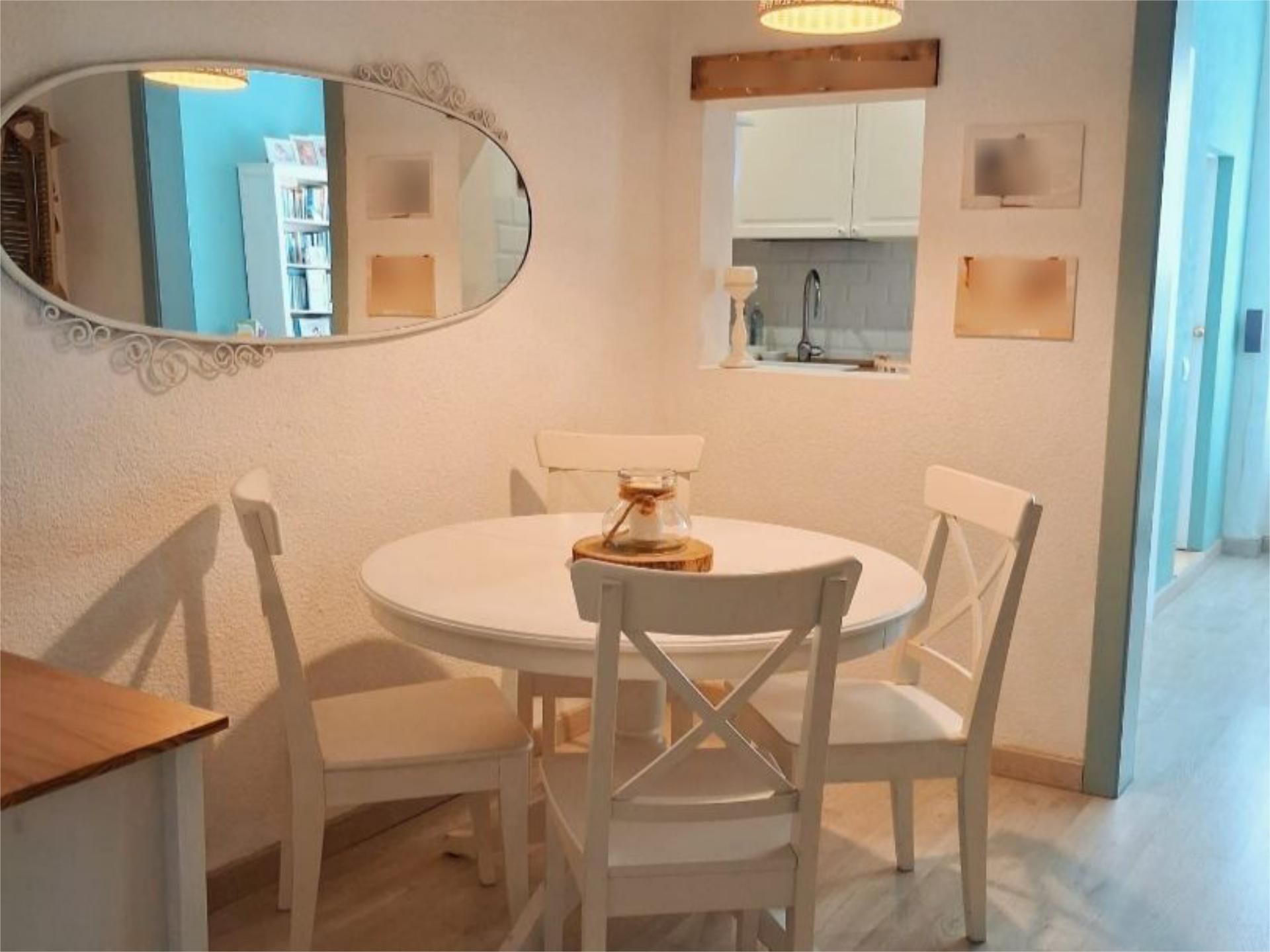 Menjador de Pis en venda en Badalona