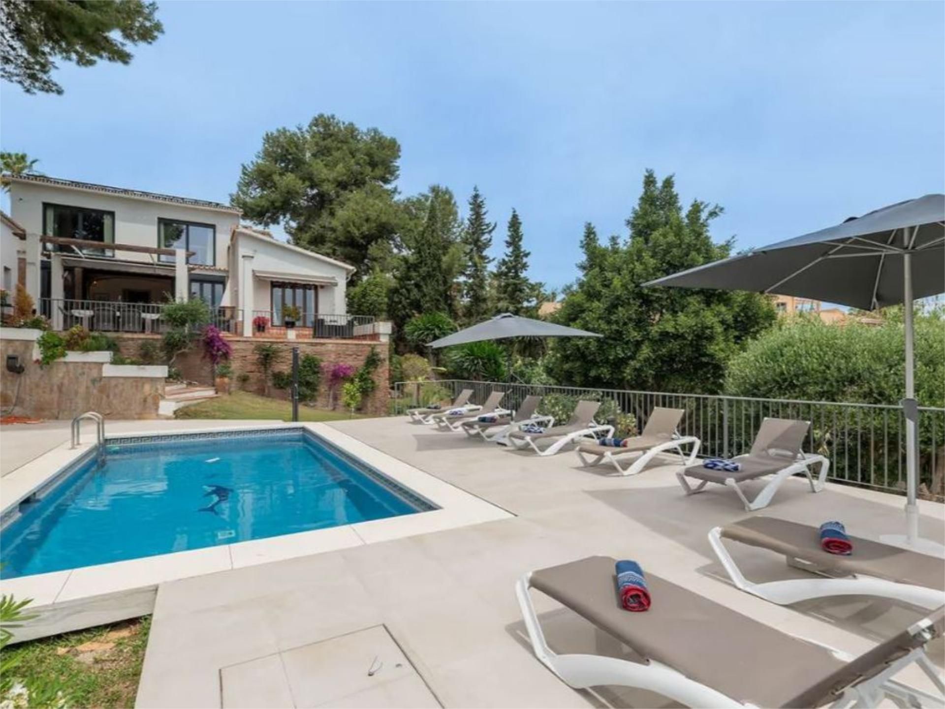 Casa o chalet de alquiler en Calle del Faísán, 140, Marbesa Jardín de Casa o chalet de alquiler en Marbella con Aire acondicionado, Jardín privado y Terraza