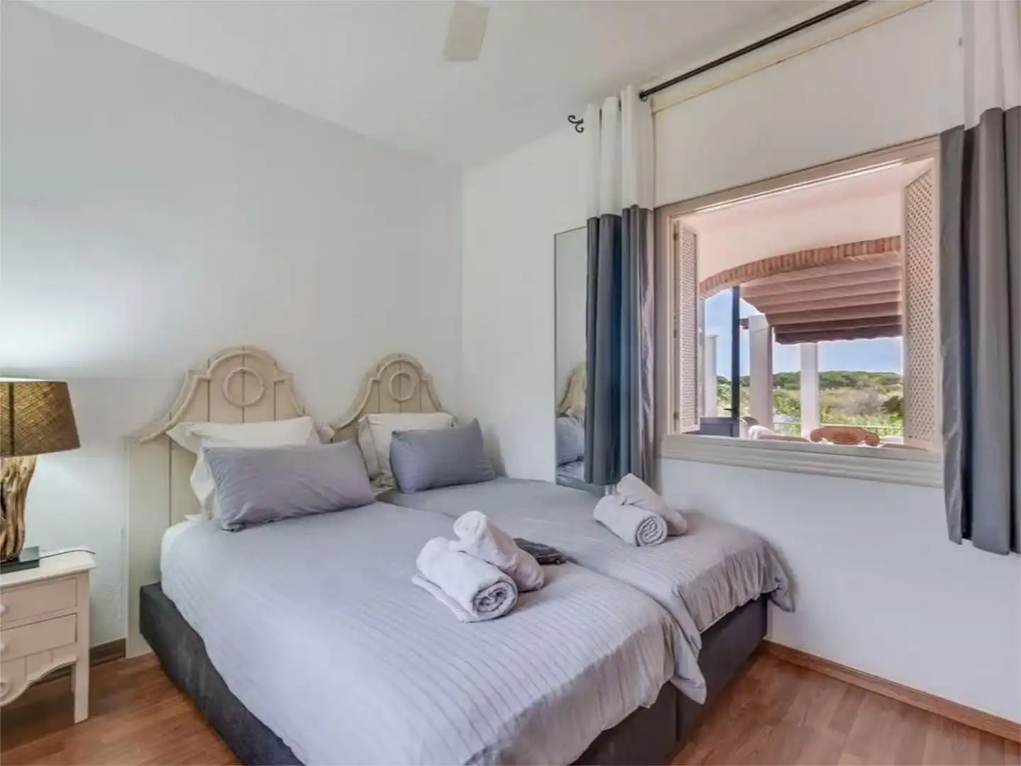 Casa o chalet de alquiler en Calle del Faísán, 140, Marbesa Habitación de Casa o chalet de alquiler en Marbella con Aire acondicionado, Terraza y Piscina