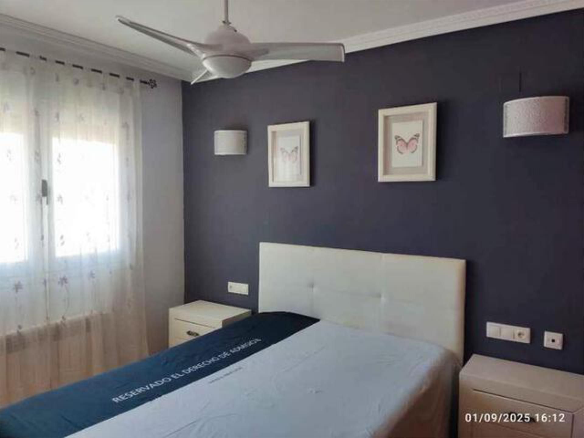 Habitación de Piso de alquiler en  Albacete Capital con Calefacción, Terraza y Amueblado