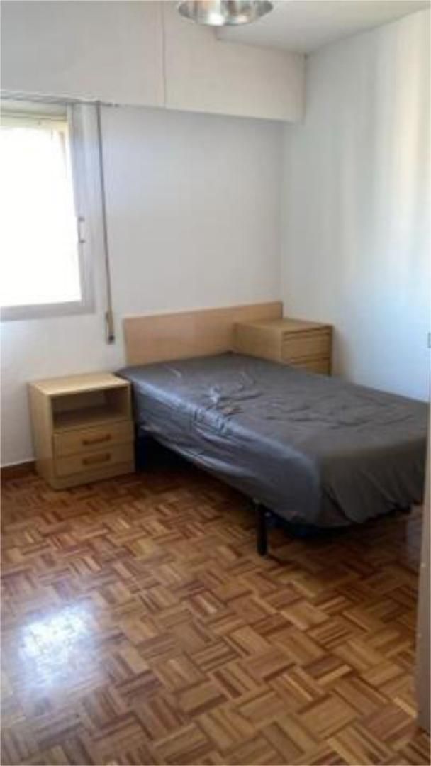 Bedroom of Study to rent in Alcalá de Henares