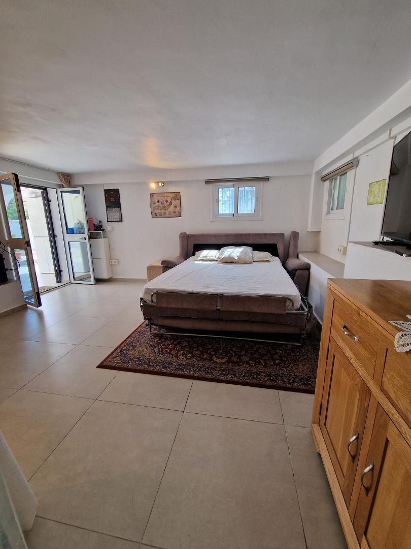 Casa adosada en venda a Avenida de las Adelfas, 44a, Las Lomas Casa adosada en venda en Estepona amb Aire condicionat, Terrassa i Piscina