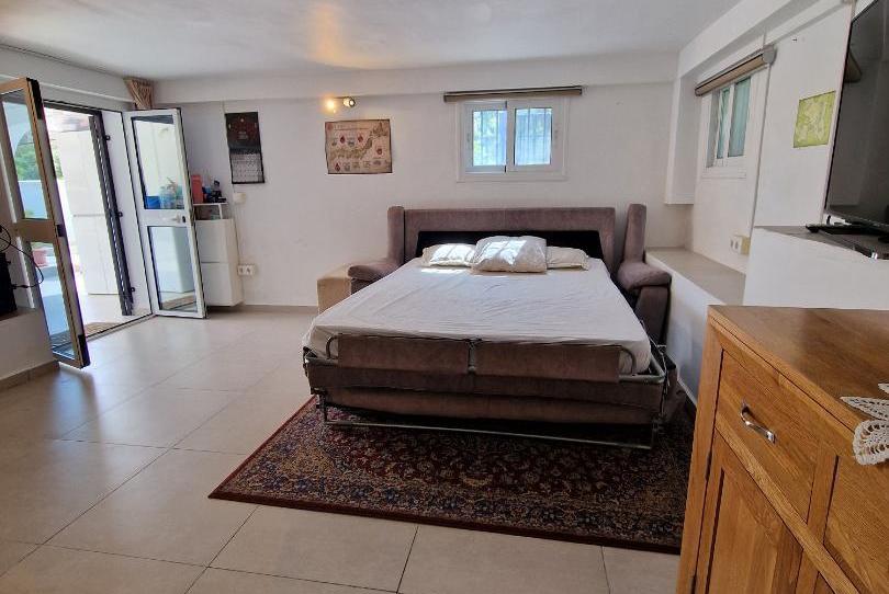 Casa adosada en venda a Avenida de las Adelfas, 44a, Las Lomas, Málaga - imatge 1 Foto 1 de Casa adosada en venda a Avenida de las Adelfas, 44a, Las Lomas, Málaga