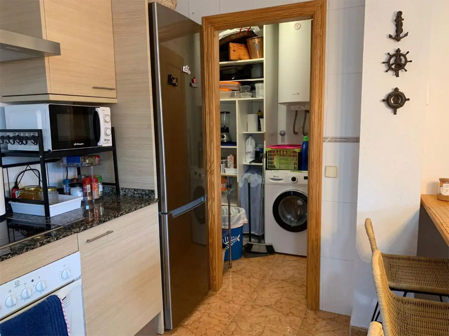 Casa o chalet en venta en Carrer del Flamenc, 9, Deltebre Cocina de Casa o chalet en venta en Deltebre con Aire acondicionado, Terraza y Piscina