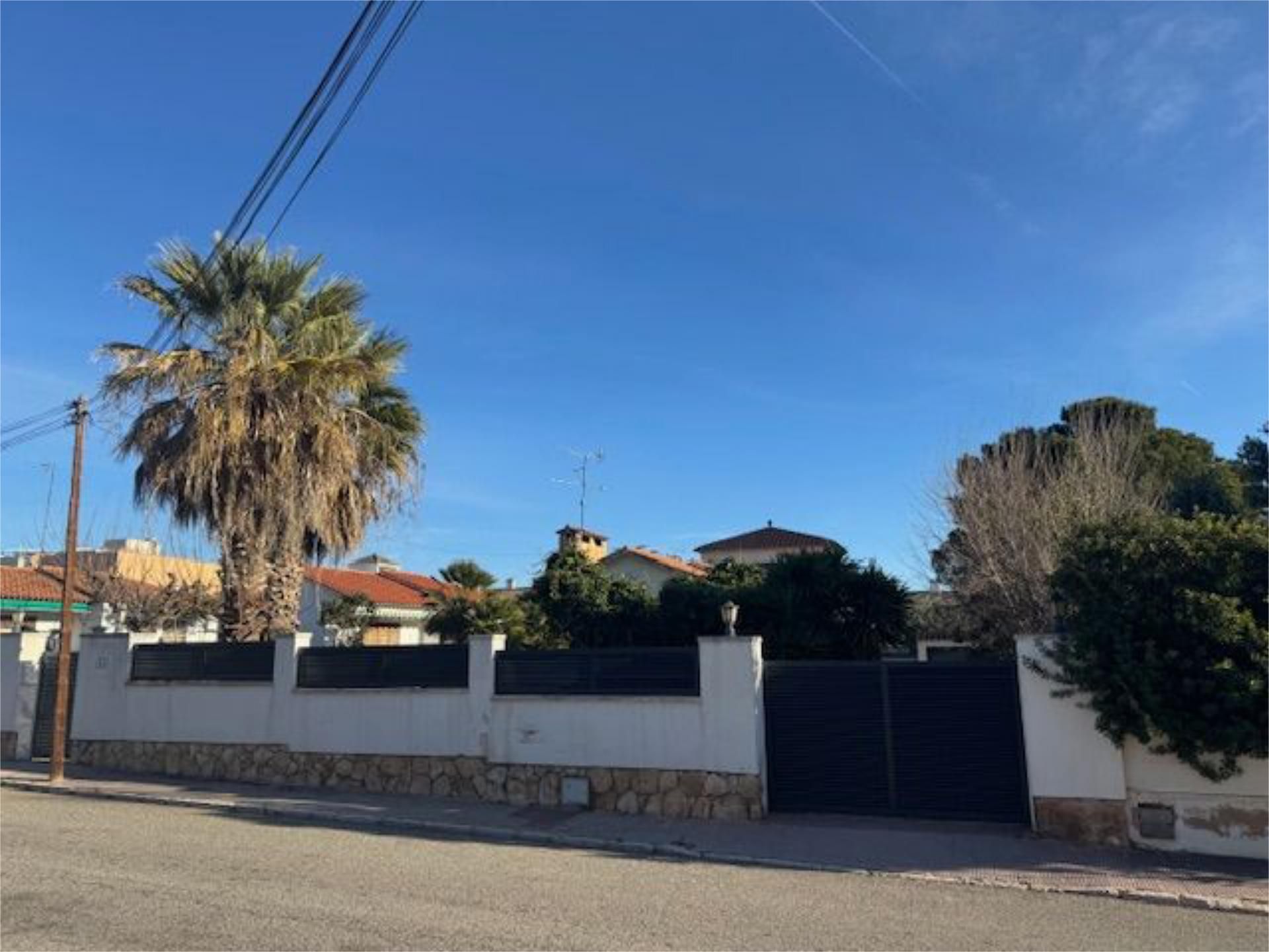 Flat for sale in Carrer de la Llobina, 31, Coma-ruga platja Exterior view of Flat for sale in El Vendrell with Air Conditioner, Terrace and Balcony