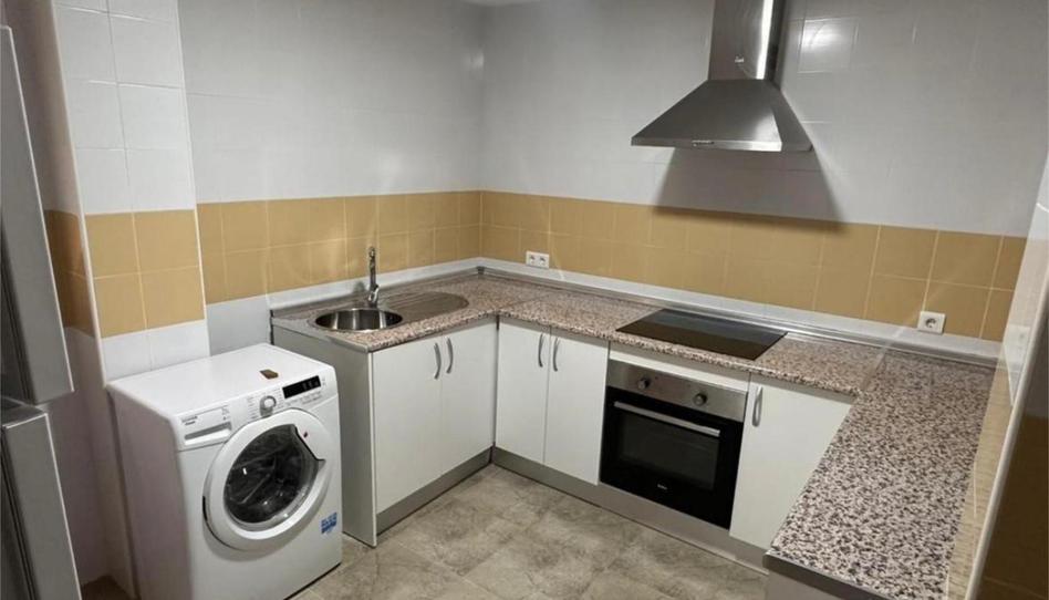 Flat to rent in Avenida Constitución, 33, Alcuéscar, Cáceres - image 1 Photo 1 of Flat to rent in Avenida Constitución, 33, Alcuéscar, Cáceres