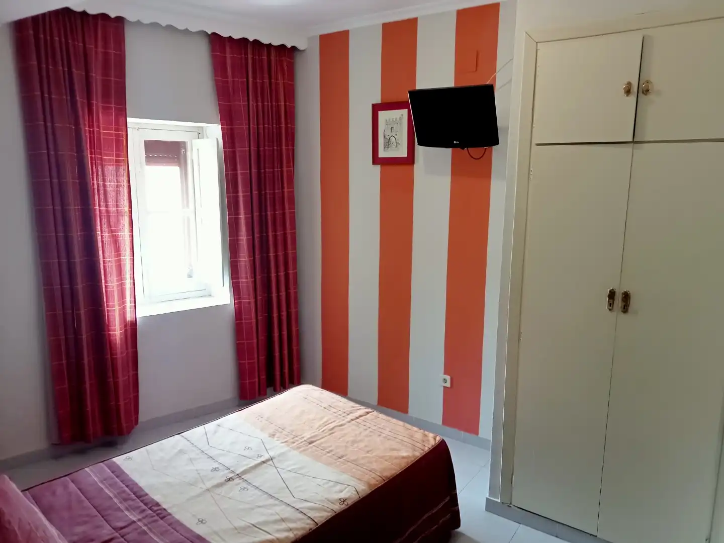 Room in Calle Francisco Pizarro, 6, Trujillo Bedroom of Flat for share in Trujillo with Furnished