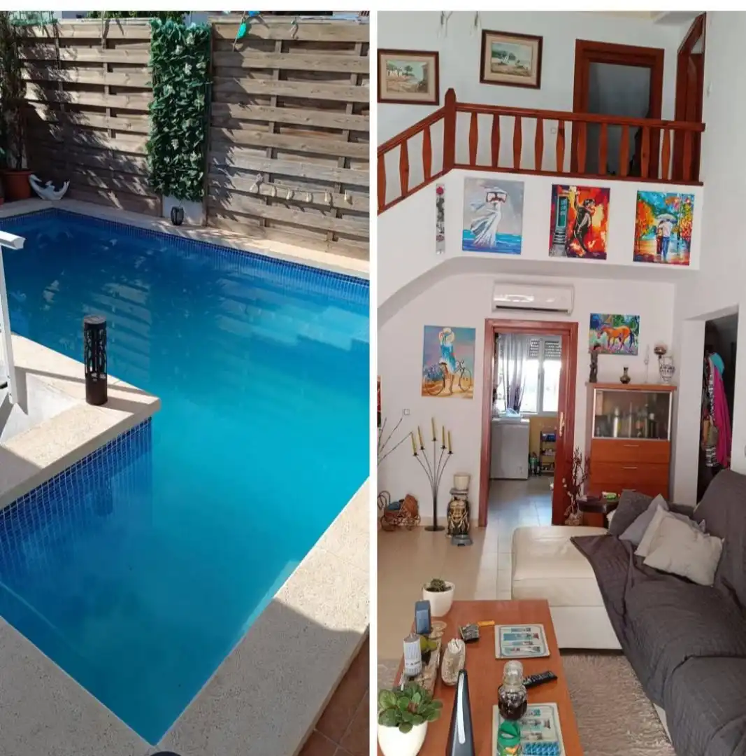 Piscina de Casa adosada en venda en La Nucia amb Aire condicionat, Terrassa i Piscina