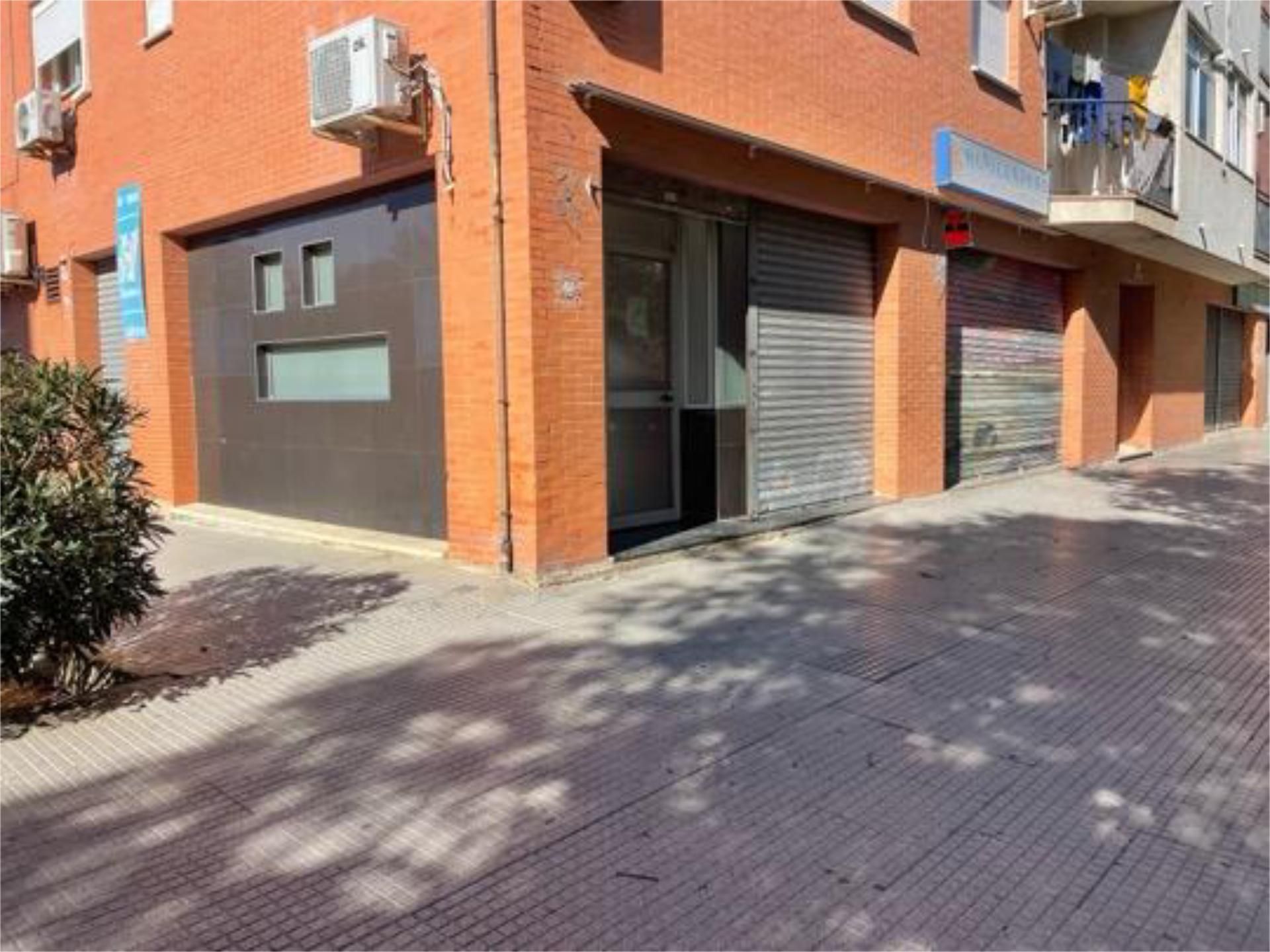 Vista exterior de Local de lloguer en  Huelva Capital amb Aire condicionat