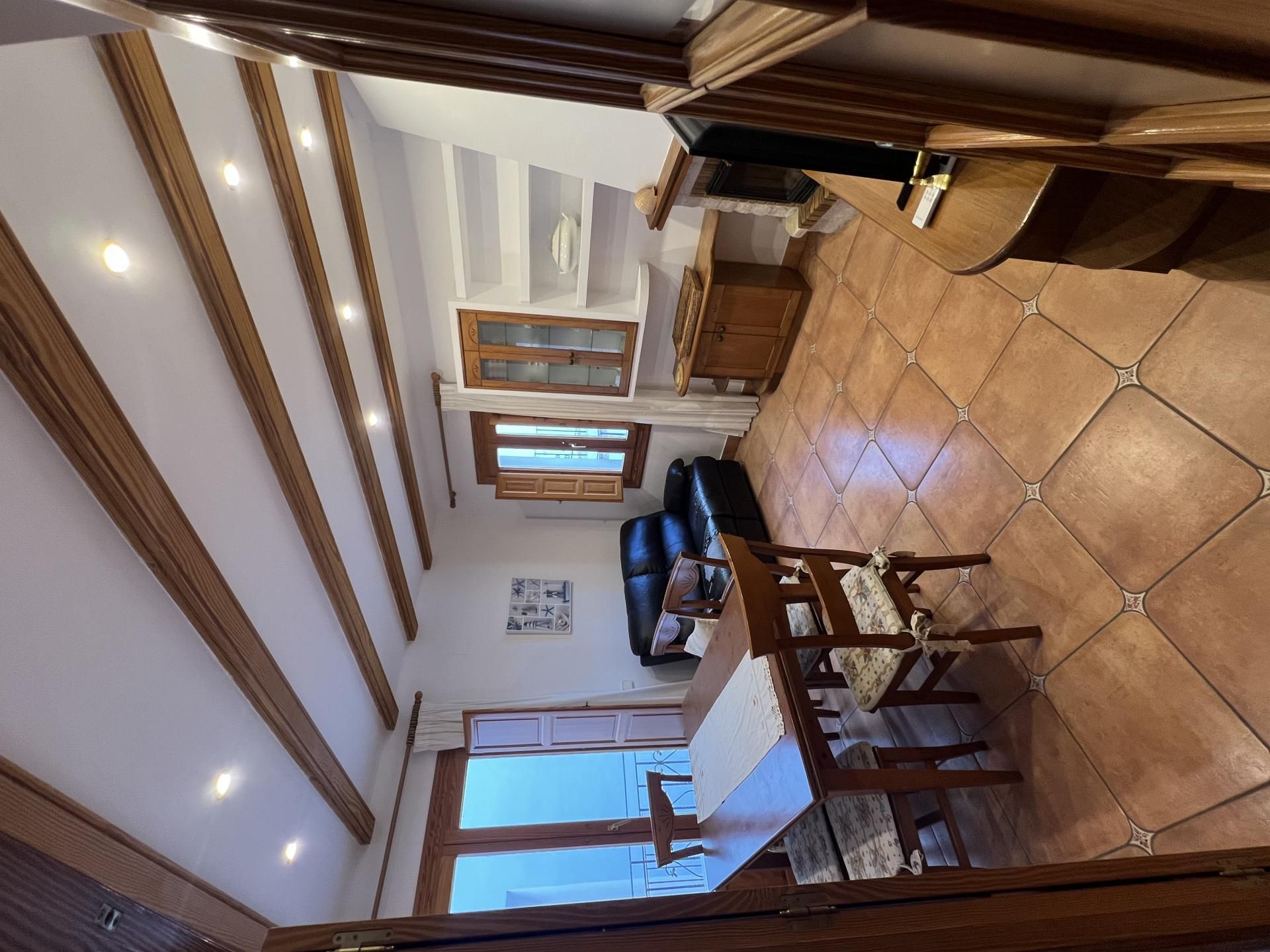 Menjador de Pis de lloguer en Altea amb Aire condicionat, Calefacció i Moblat