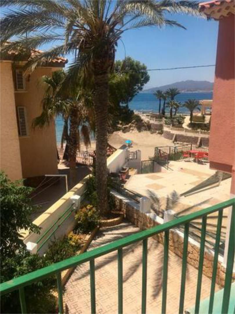 Vista exterior de Casa o xalet de lloguer en Pulpí amb Terrassa