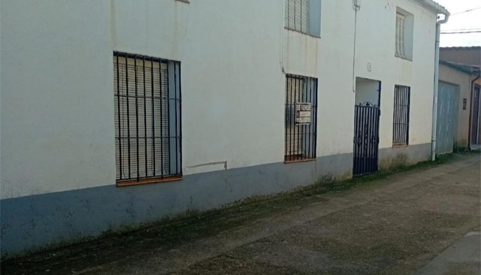 Haus oder Chalet zum Verkauf in Calle Faramontanos, 6, Moreruela de Tábara, Zamora - Bild 1 Foto 1 von Haus oder Chalet zum Verkauf in Calle Faramontanos, 6, Moreruela de Tábara, Zamora
