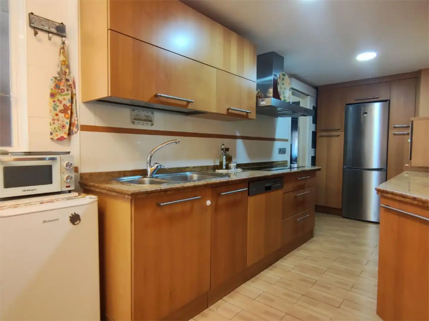 Casa adosada en venta en Alfonso XIII Cocina de Casa adosada en venta en Melilla con Aire acondicionado, Parquet y Terraza