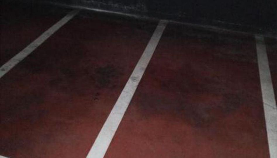 Garaje de alquiler en Ciudad Jardín - Parque Roma, Zaragoza Capital - imagen 1 Foto 1 de Garaje de alquiler en Ciudad Jardín - Parque Roma, Zaragoza Capital