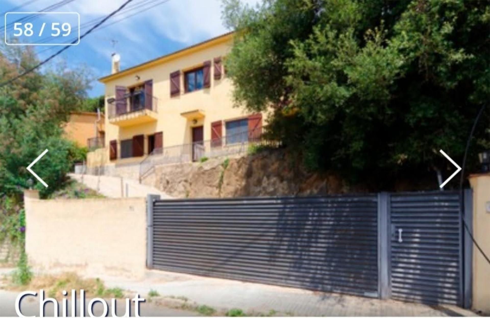 Vista exterior de Casa o xalet per a compartir en Sant Cebrià de Vallalta amb Moblat, Forn i Rentadora