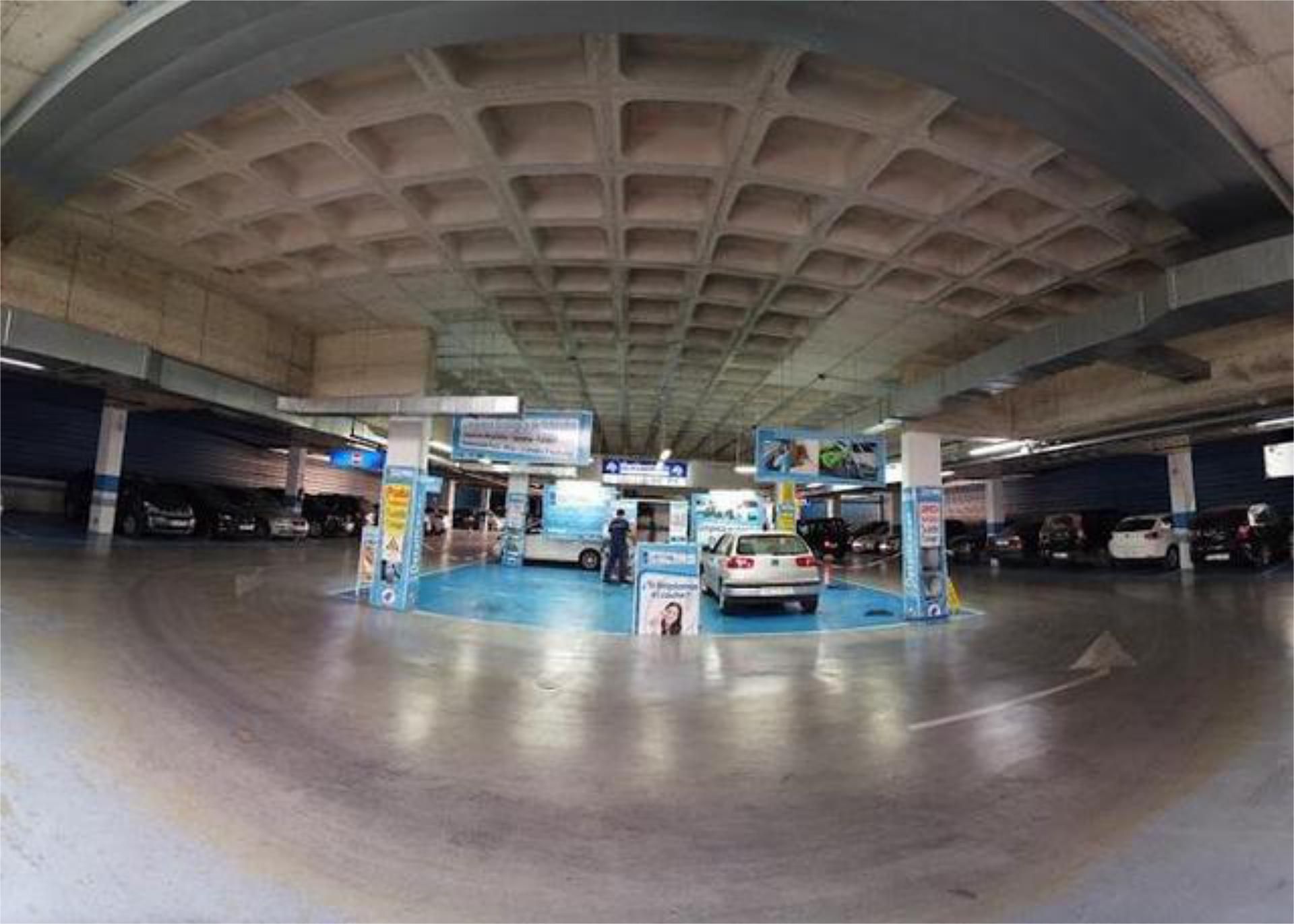 Exterior view of Garage to rent in Ronda