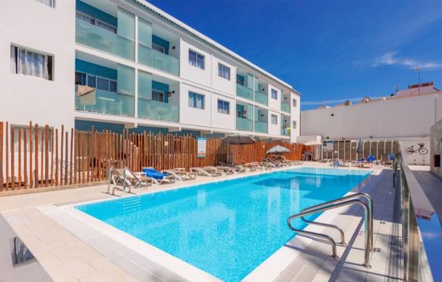 Piso en Alquiler en Avenida Juan Carlos I, nº3 en Corralejo