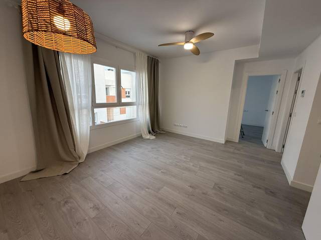 Piso en Alquiler en Calle Doctor Miguel Díaz Recio, 12 en El Tejar - Hacienda Bizcochero