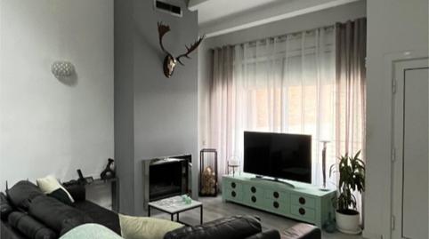 Foto 2 de Casa adosada en venda a Carrer Xiprer, 16, Caldes de Montbui, Barcelona