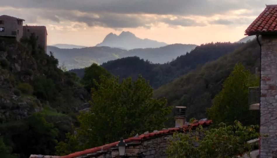 Flat for sale in Carrer Orient, 1, Castellar de n'Hug, Barcelona - image 1 Photo 1 of Flat for sale in Carrer Orient, 1, Castellar de n'Hug, Barcelona