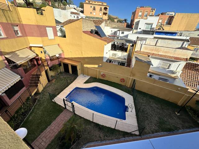 Casa adosada en Venta en Calle Uranio, 10 en Fuente Alegre - El Chaparral - Los Morales
