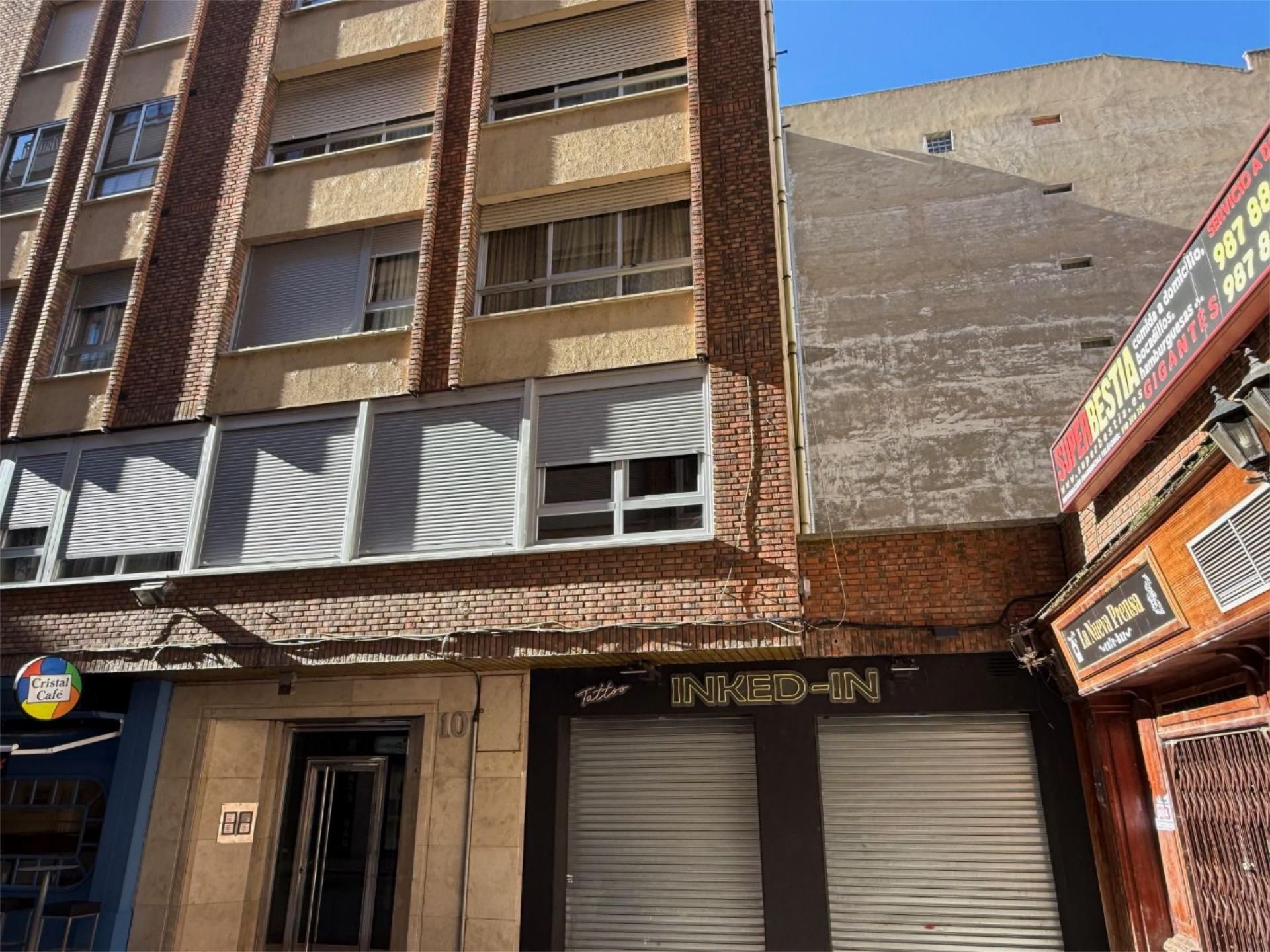 Piso en venta en Calle Burgo Nuevo, 10, Centro Ciudad Vista exterior de Piso en venta en León Capital