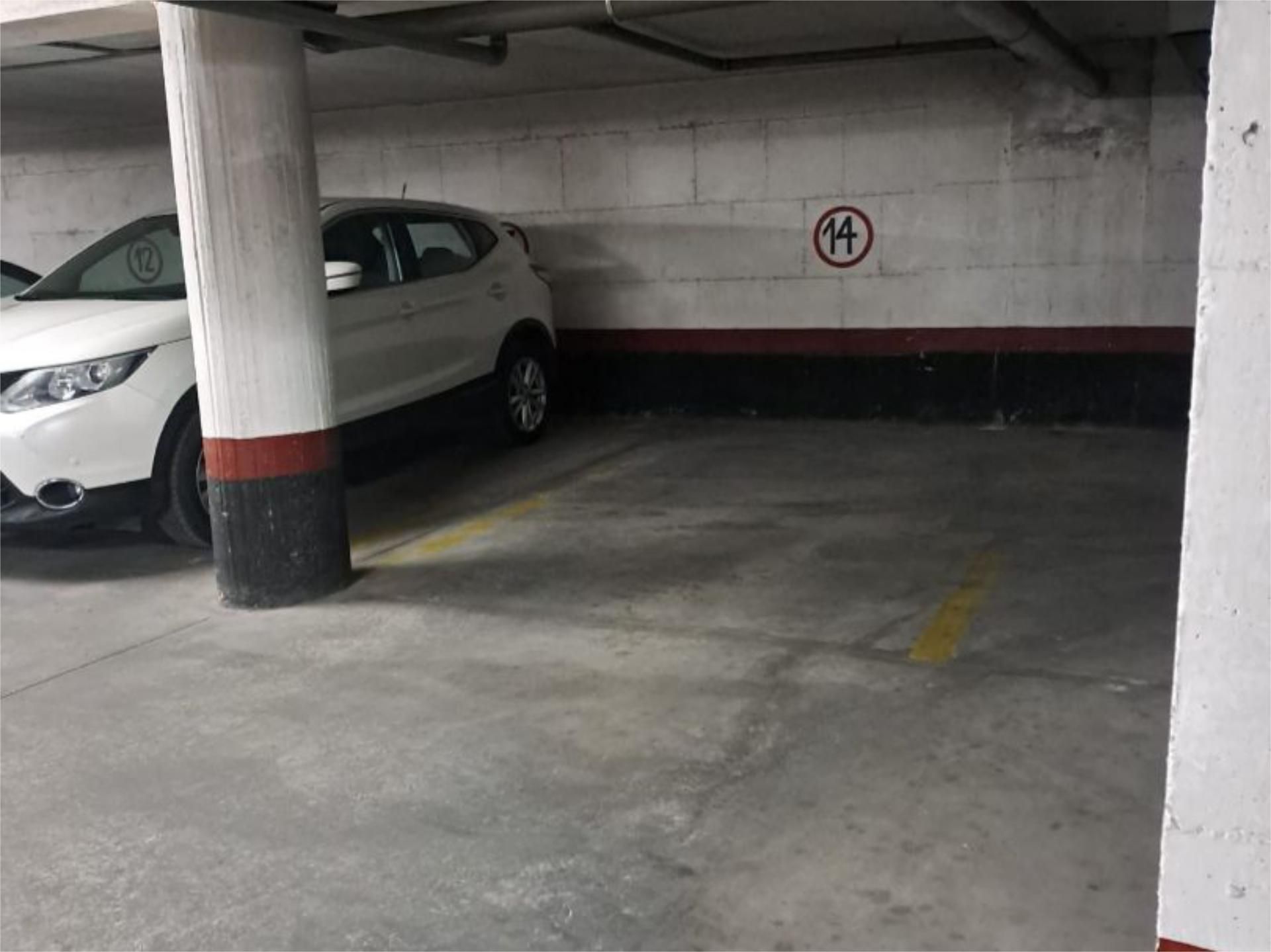 Aparcament de Planta baixa en venda en Elche / Elx