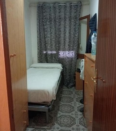 Photo 2 of Flat to share in Carrer Tamarit, 134, Can Mas, Barcelona