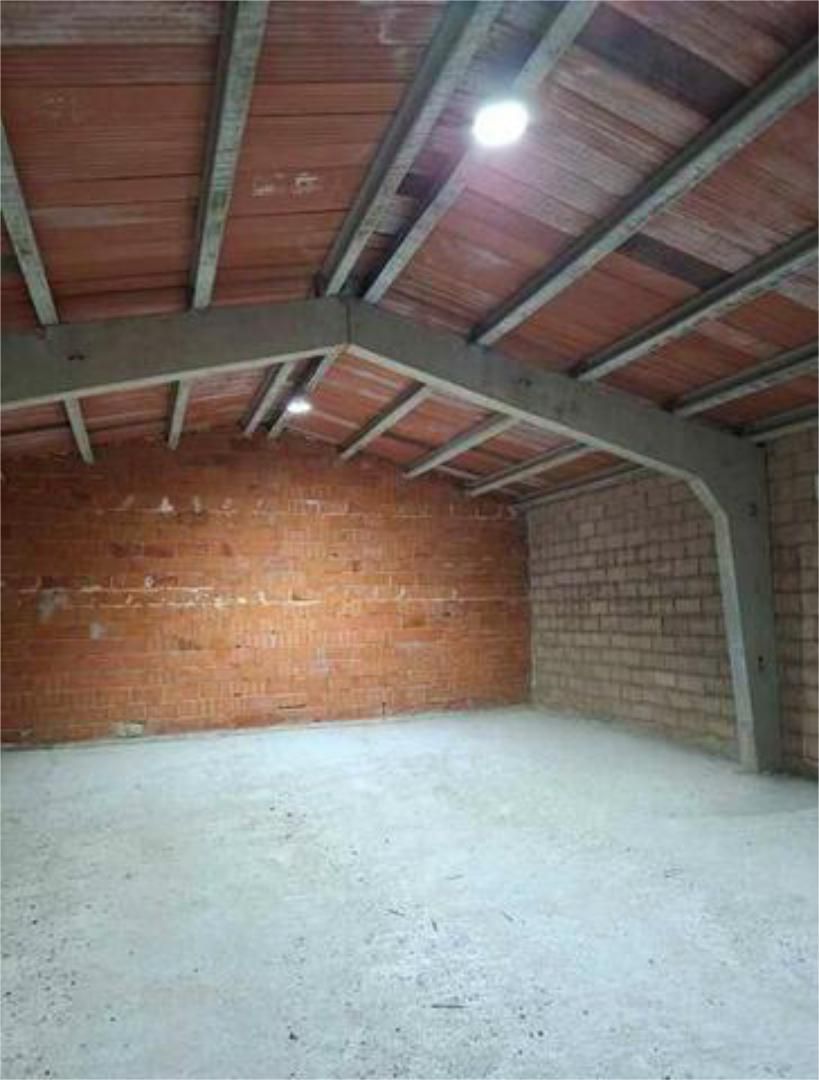 Nau industrial de lloguer en Buitrago del Lozoya