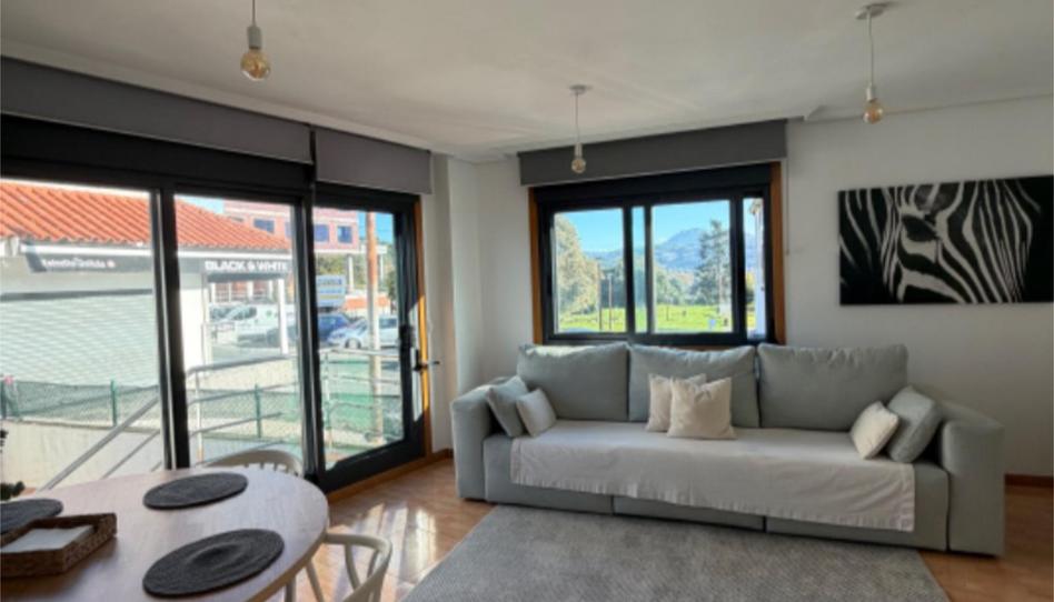 Photo 1 of Flat for sale in Avenida Val Miñor, 45, Nigrán centro, Pontevedra