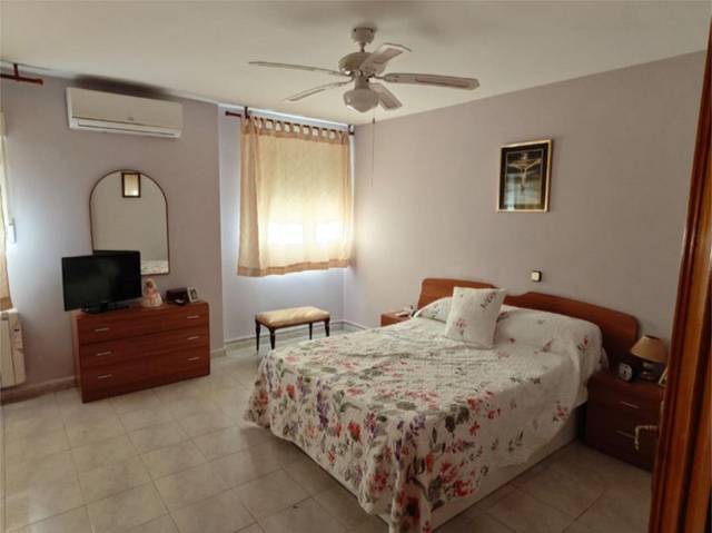 Piso en Venta en Calle Extremadura, 13 en Santa Olalla