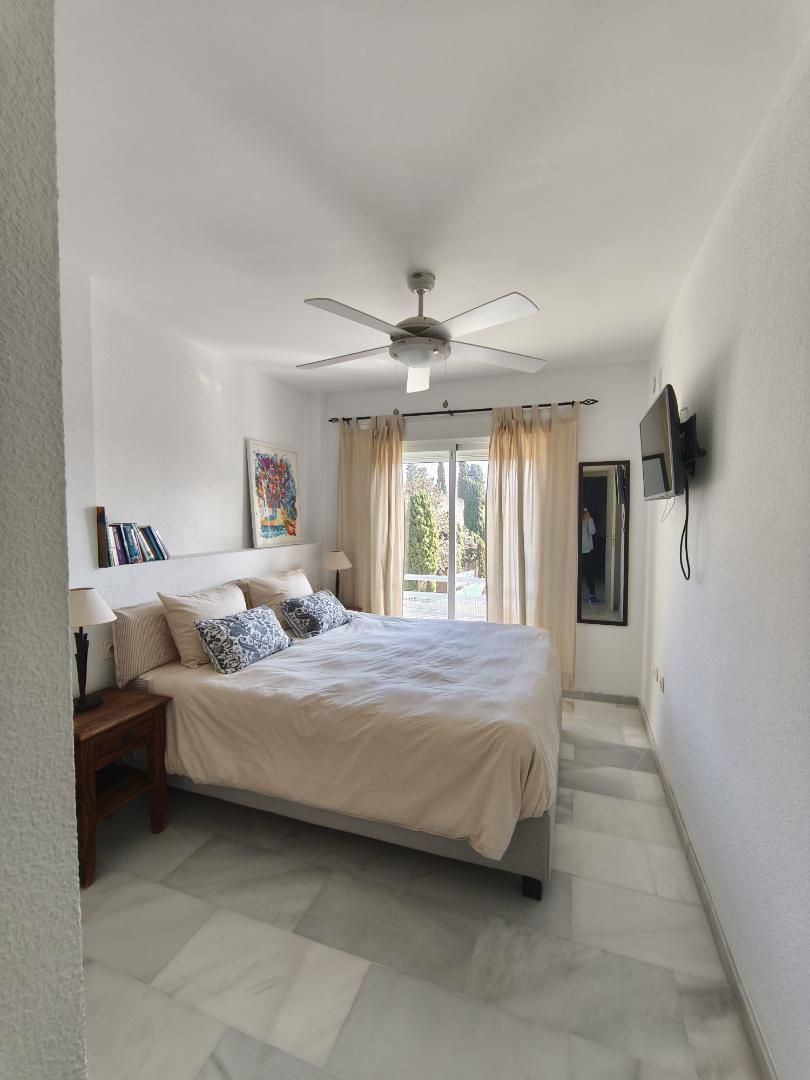 Bedroom of Flat to rent in Almuñécar  with Air Conditioner, Heating and Private garden