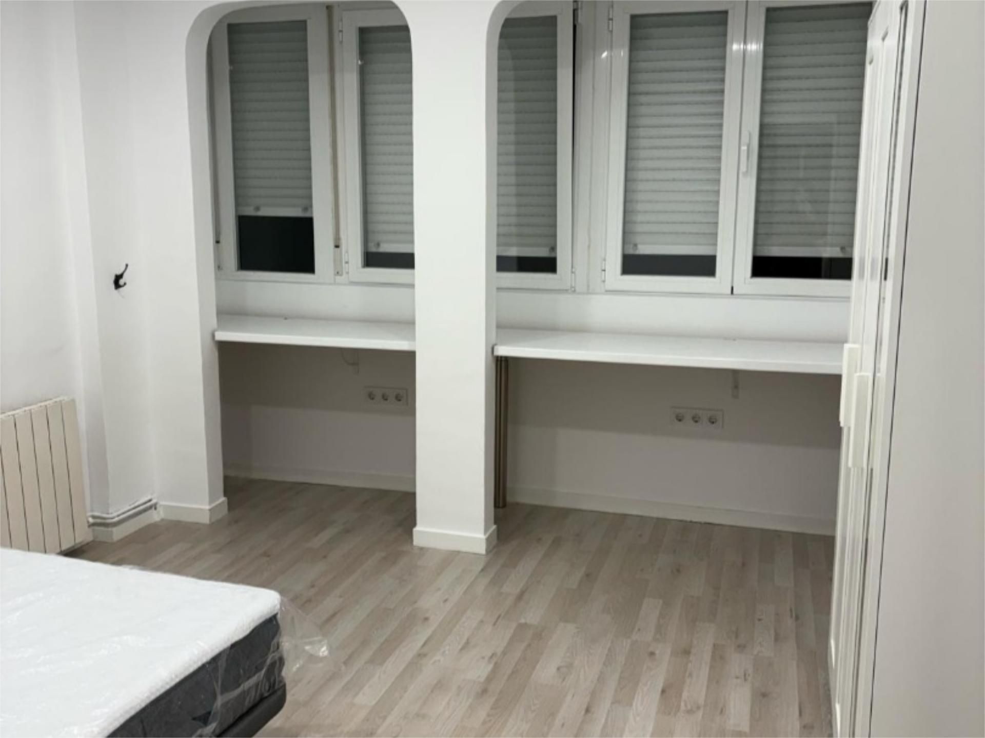 Flat to share in Calle Nebrija, 19, Rondilla Bedroom of Flat to share in Valladolid Capital with Heating, Parquet flooring and Furnished