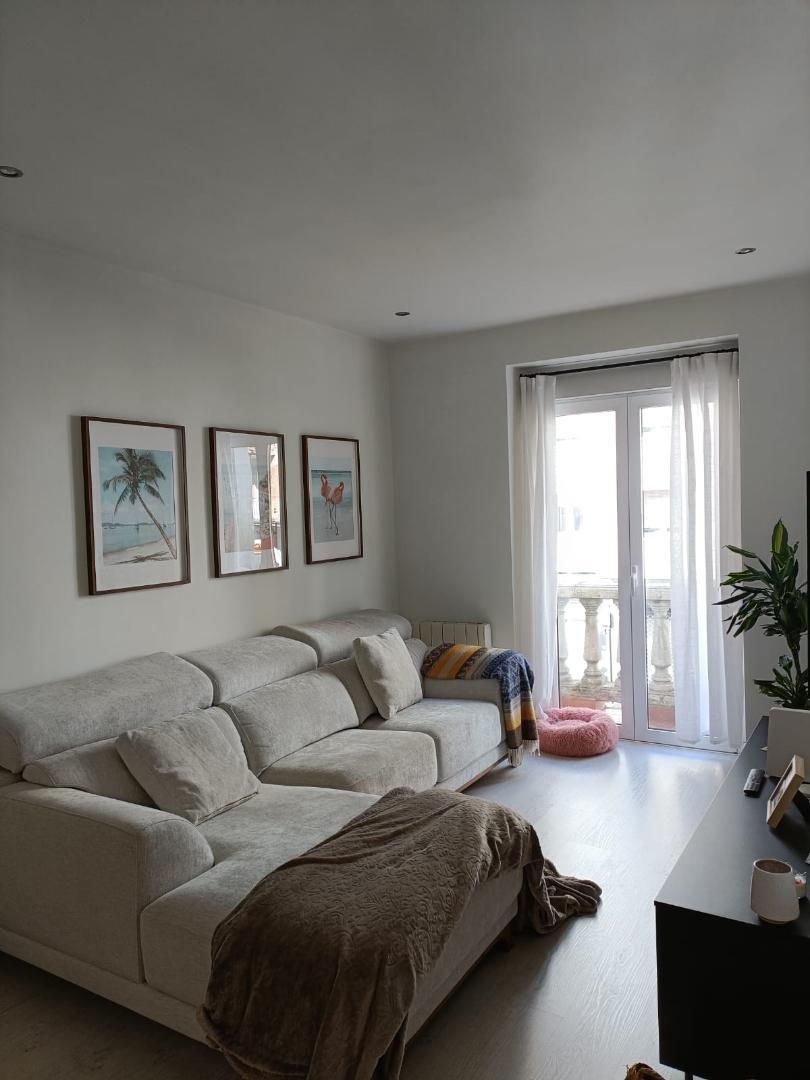 Sala de estar de Piso de alquiler en Donostia - San Sebastián  con Balcón