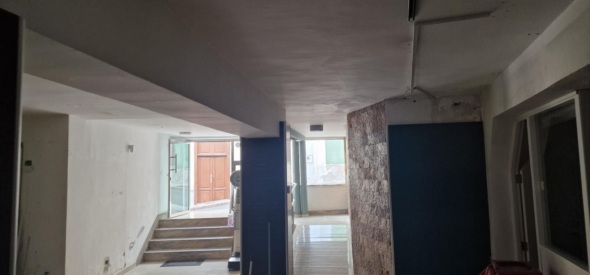 Premises for sale in Gáldar  with Air Conditioner