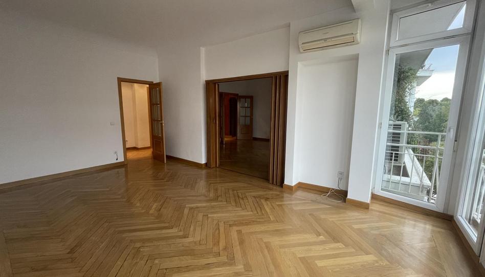 Photo 1 of Flat to rent in Calle del Conde de Cartagena, 5, Niño Jesús, Madrid