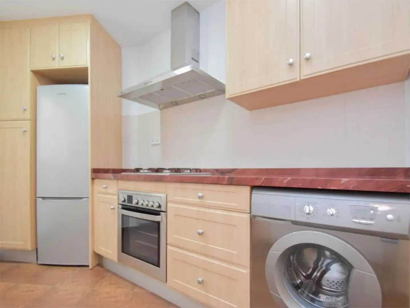 Wohnung zum Verkauf in Calle las Orquídeas, 21, Maracena Küche von Wohnung zum Verkauf in Maracena mit Heizung, Parkett und Terrasse